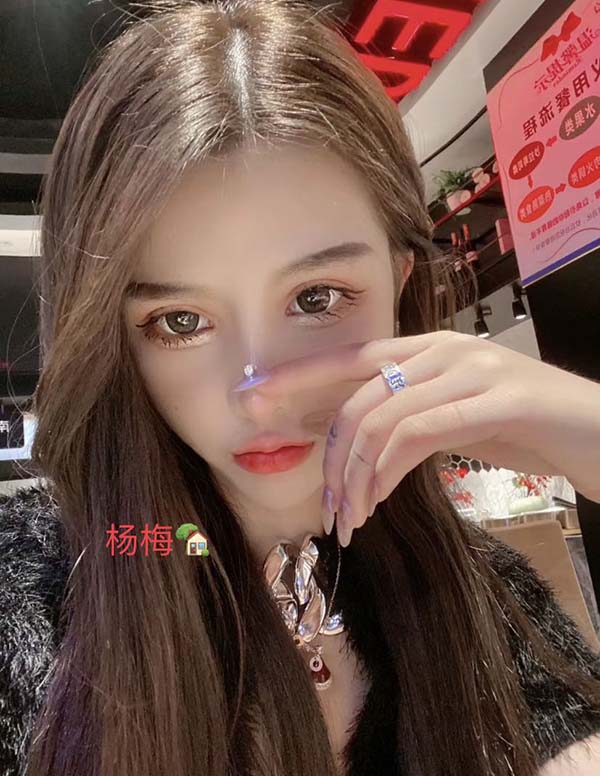 新加坡上门模特